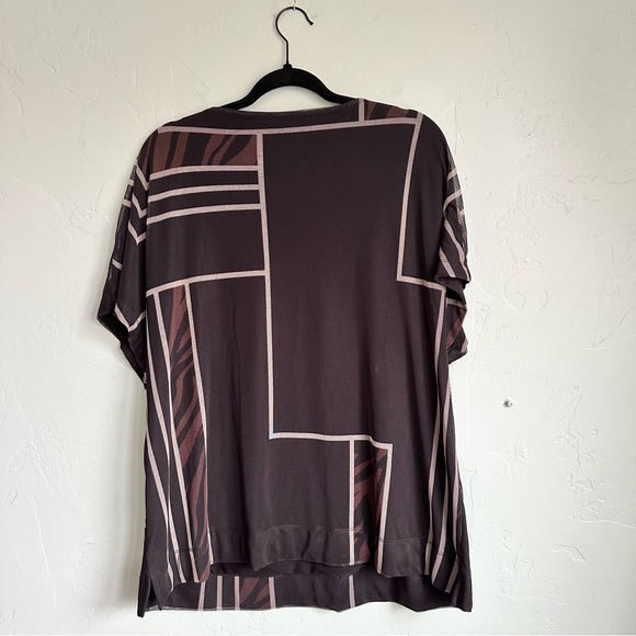 Chico's Women’s Black‎ Brown Cheetah Block Mesh Knit Top Short Sleeve Size XL - Picture 4 of 6